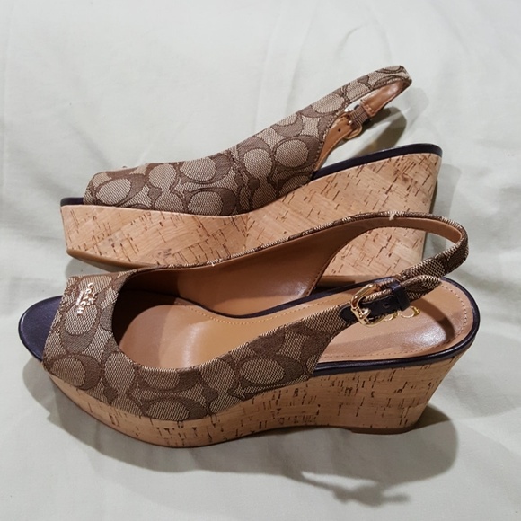 Coach wedges only worn once! - Picture 2 of 4